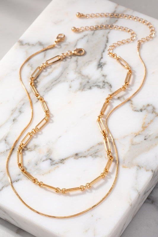 2 NECKLACES SET